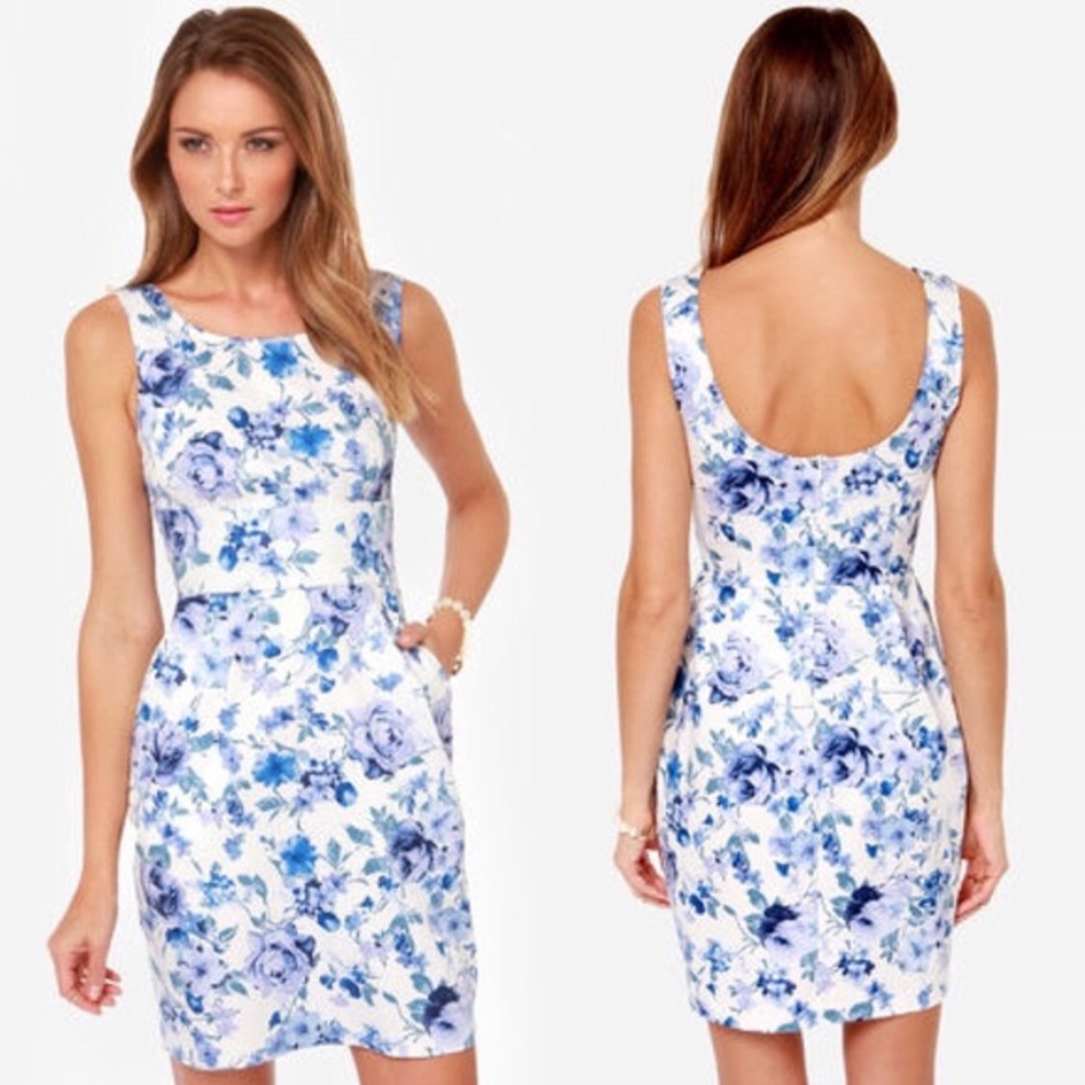 Lulus - THERE SHE ROSE BLUE FLORAL PRINT DRESS